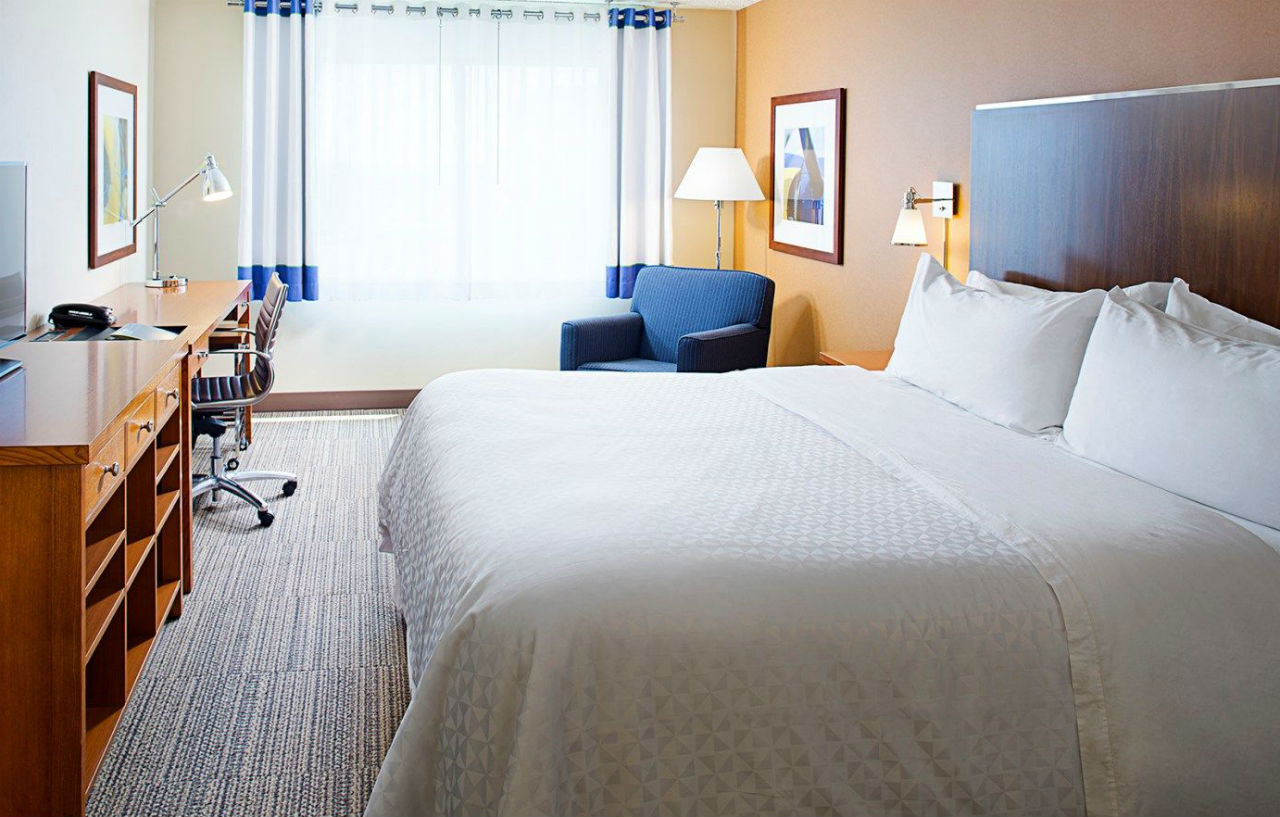 Hotel Four Points By Sheraton Airport